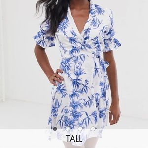 Influence Tall wrap front dress in floral print